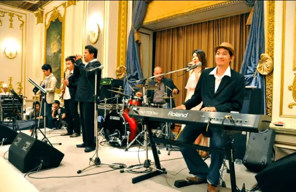 ภาพ ณ โรงแรมโอเรียลเต็ล การจัดวงดนตรีสำหรับ After Party จัดได้แม้แต่งานกลางวันครับ ภาพ ณ โรงแรมโอเรียลเต็ล การจัดวงดนตรีสำหรับ After Party จัดได้แม้แต่งานกลางวันครับ