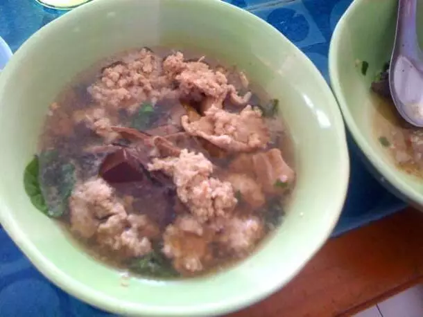 pig-soup-2 ชามที่สอง ขอเพิ่มหมูสับ อร่อยยยยหอมมัน