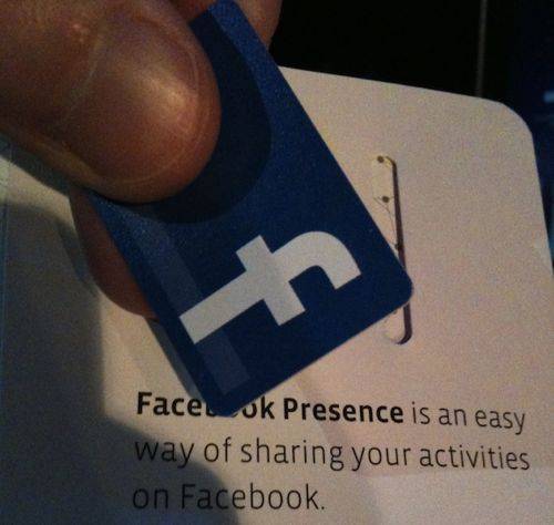 บัตร facebook presence ใบจิ๋ว