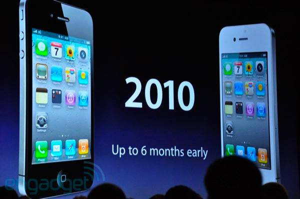 ลูกค้า AT&T upgrade เป็น iPhone4 ได้ก่อนอาจถึง 6เดือน  at $199 (16GB) or $299 (32GB)